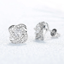 Orecchini Nodo con Pietra Donna in Acciaio chirurgico con Finitura in Oro Bianco 18k